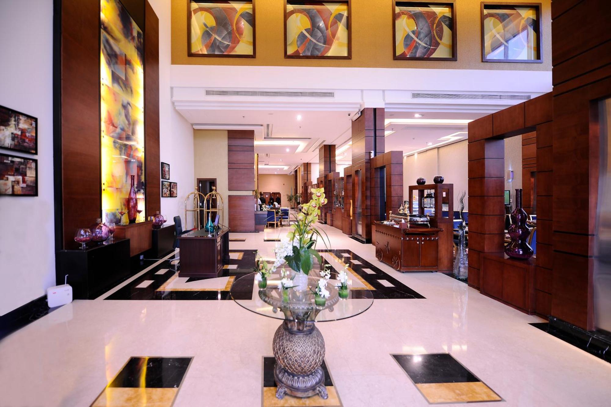 Qaser Al Hamra By Warwick Riad Exterior foto